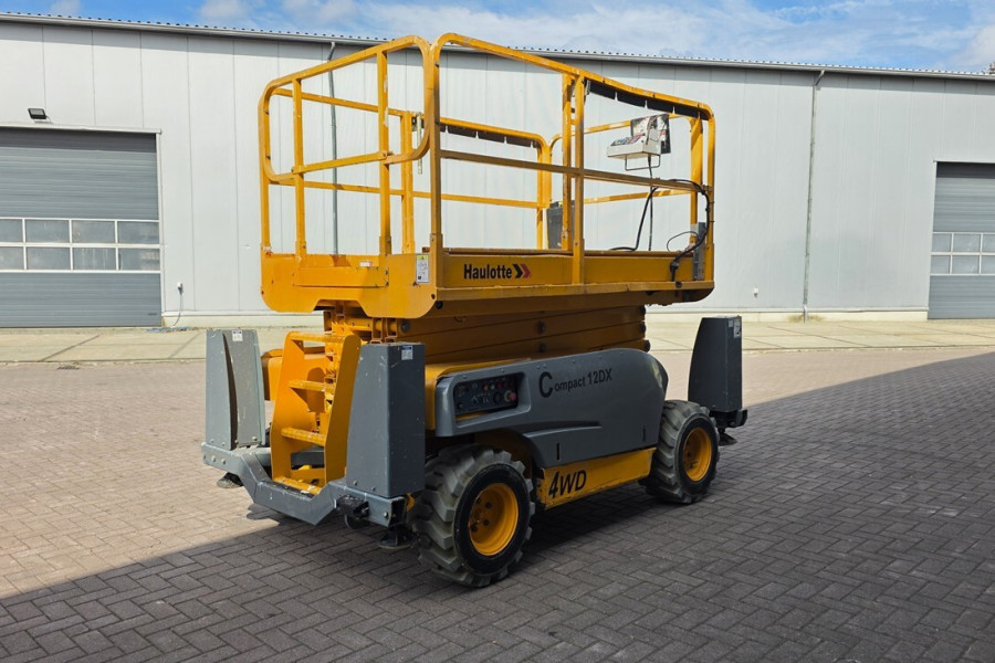 Haulotte-Copmact-12DX-2018-nr-90823-(4).jpg