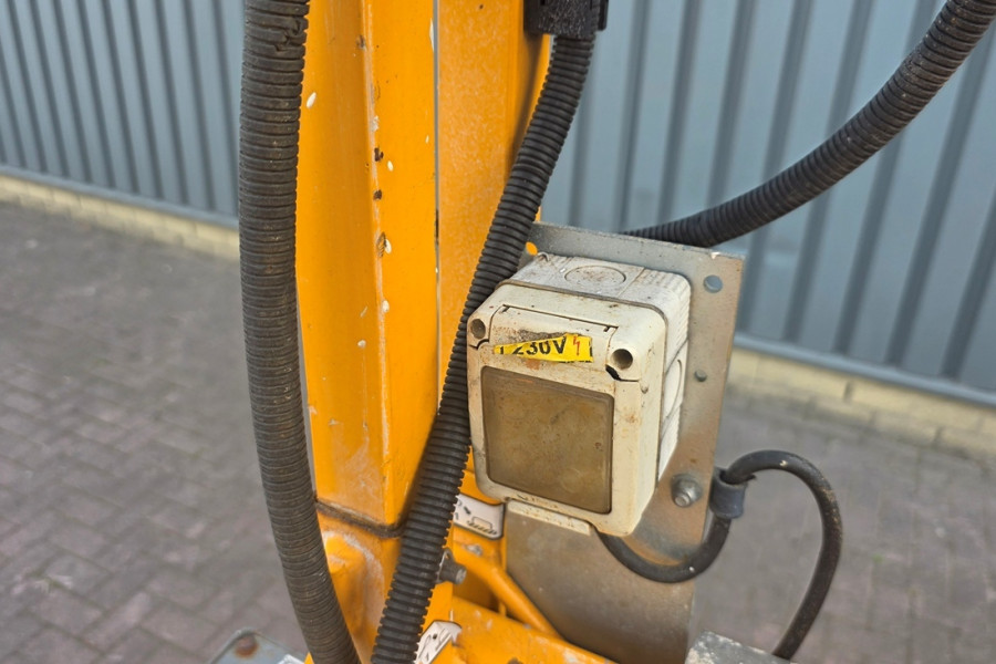 Haulotte-Compact-10DX-2018-nr-90812-(14).jpg