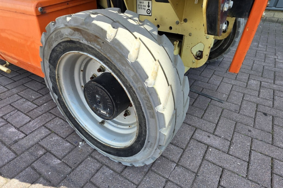 JLG-4069LE-2013-nr-90429-(5).jpg