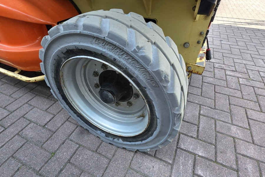 JLG-4069LE-2013-nr-90429-(7).jpg