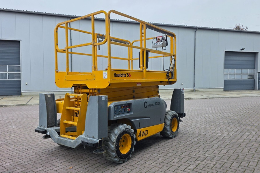 Haulotte-Compact-12DX-2018-nr-90820-(3).jpg