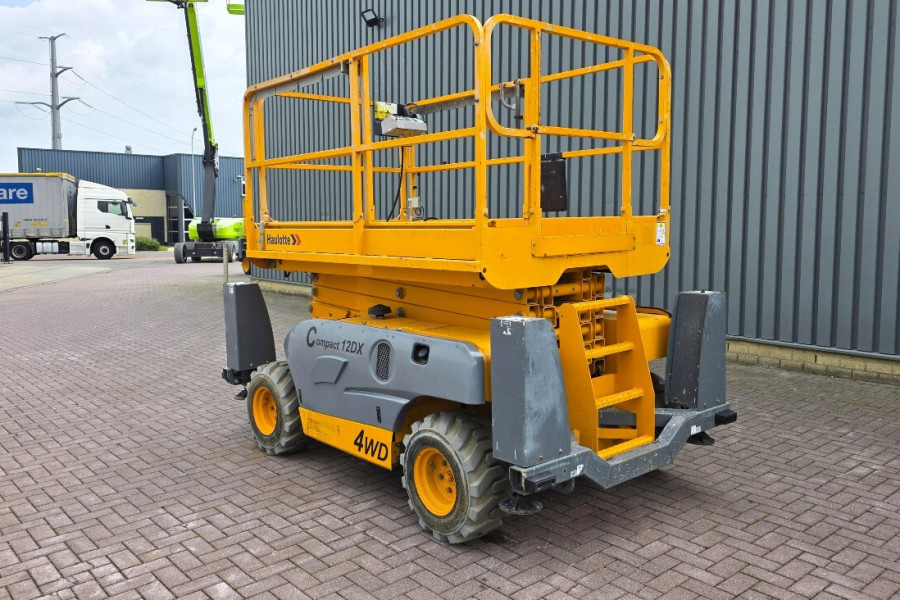 Haulotte-Compact-12DX-2018-nr-90824-(5).jpg