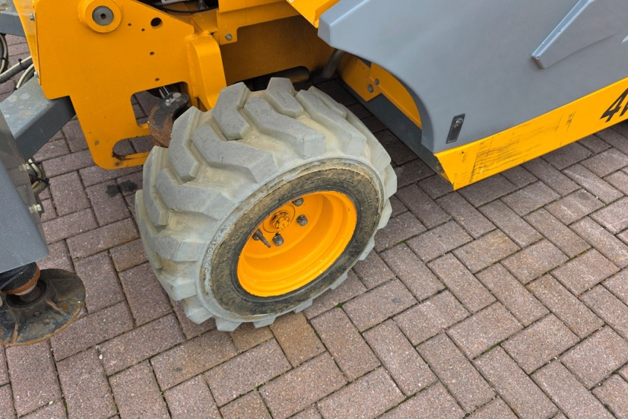 Haulotte-Compact-12DX-2018-nr-90824-(7).jpg