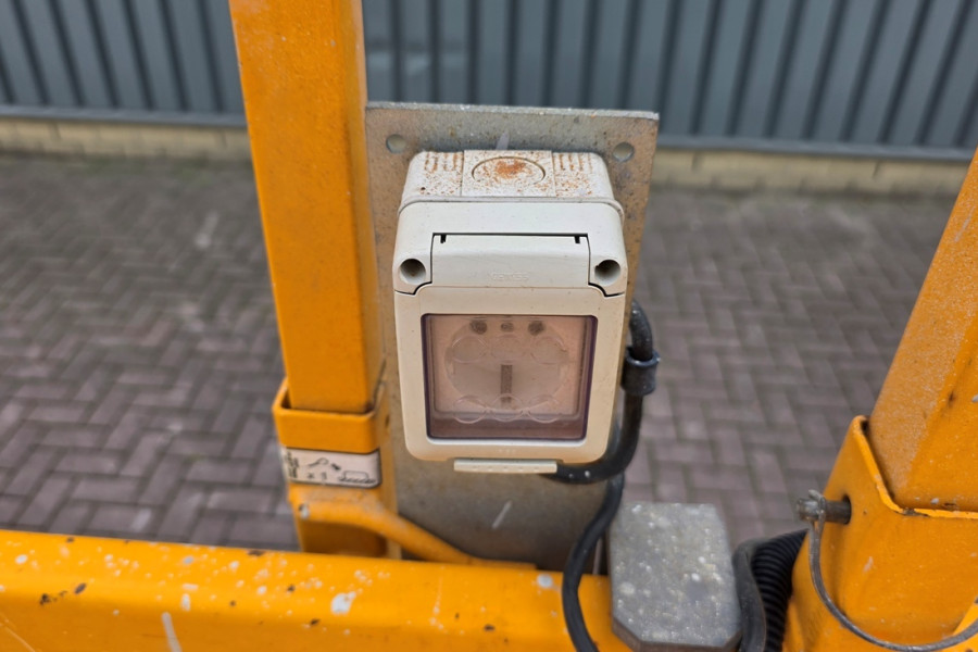 Haulotte-Compact-12DX-2018-nr-90824-(15).jpg
